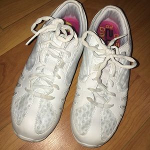 Varsity Fastpass 2.0 cheer shoes